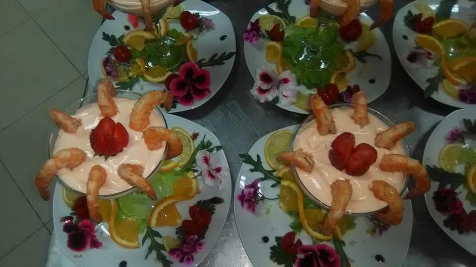 סרנדה Aler Holiday Inn מראה חיצוני תמונה